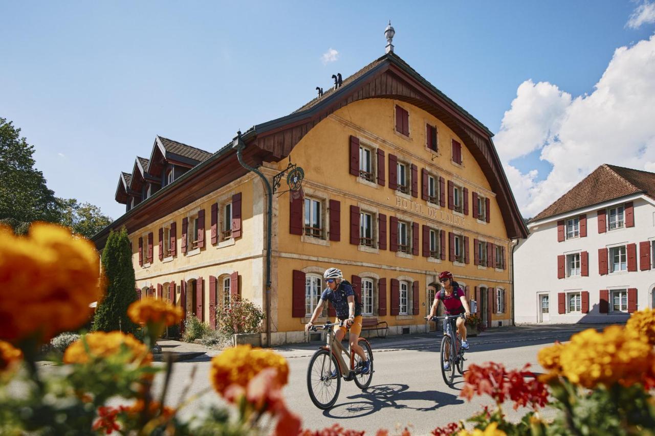 Hotel De L'Aigle Couvet Kültér fotó